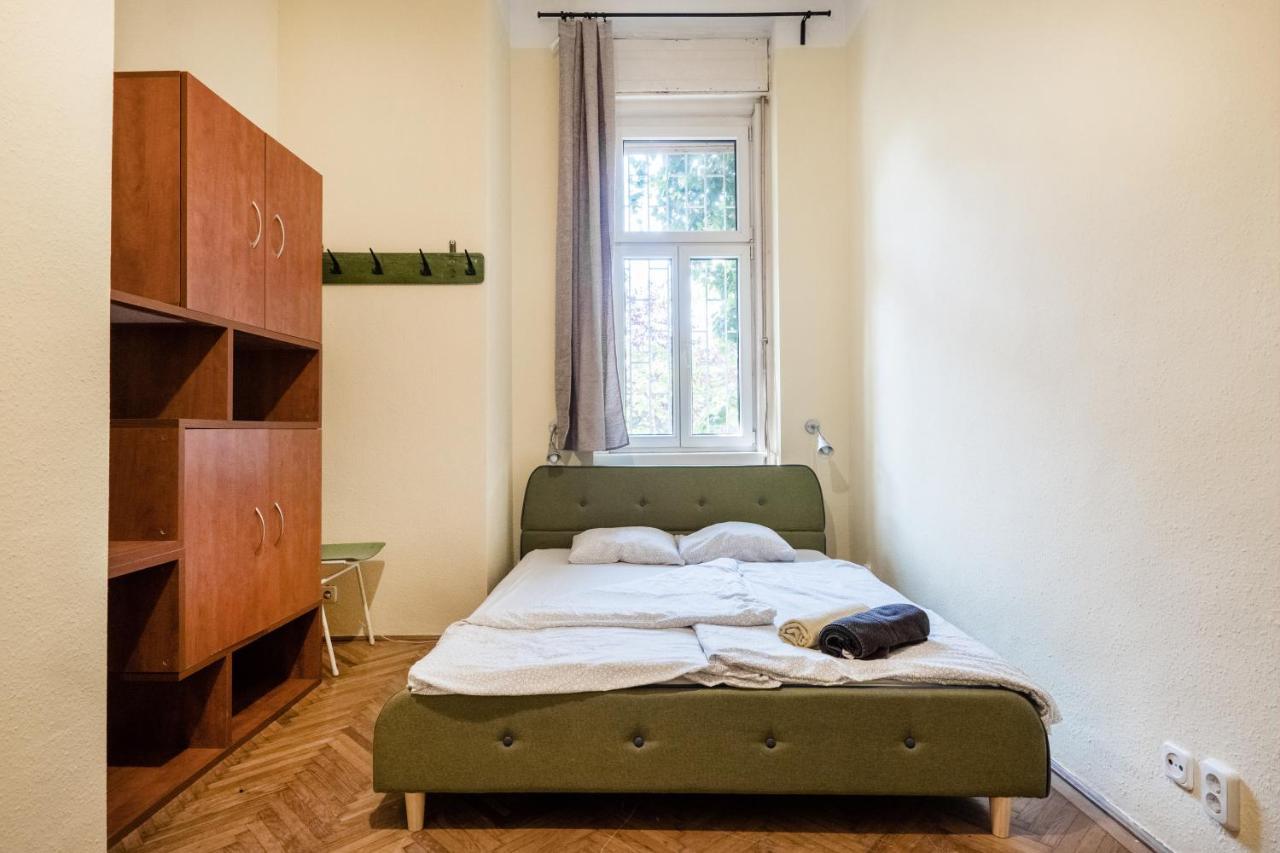 Baroque Hostel&Coworking Budapest Exterior foto