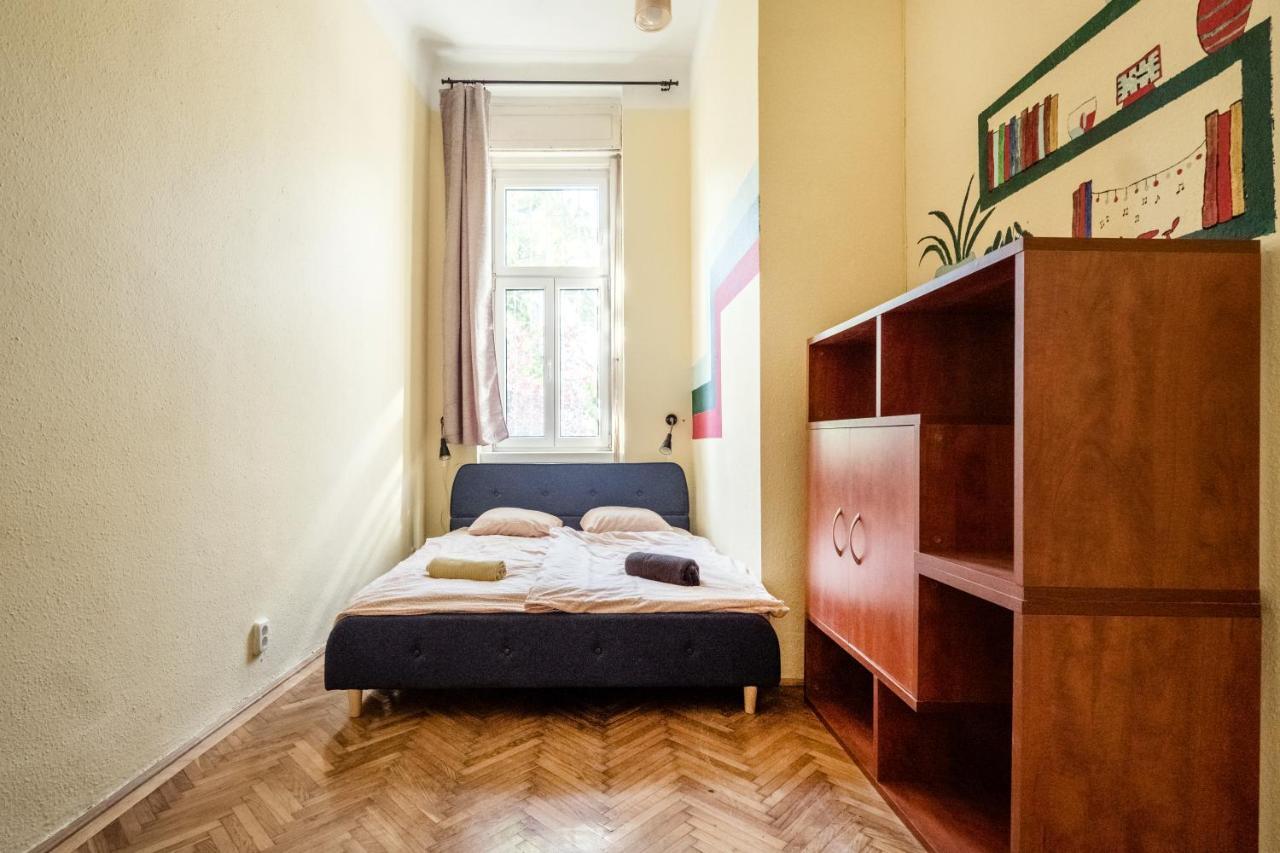 Baroque Hostel&Coworking Budapest Exterior foto