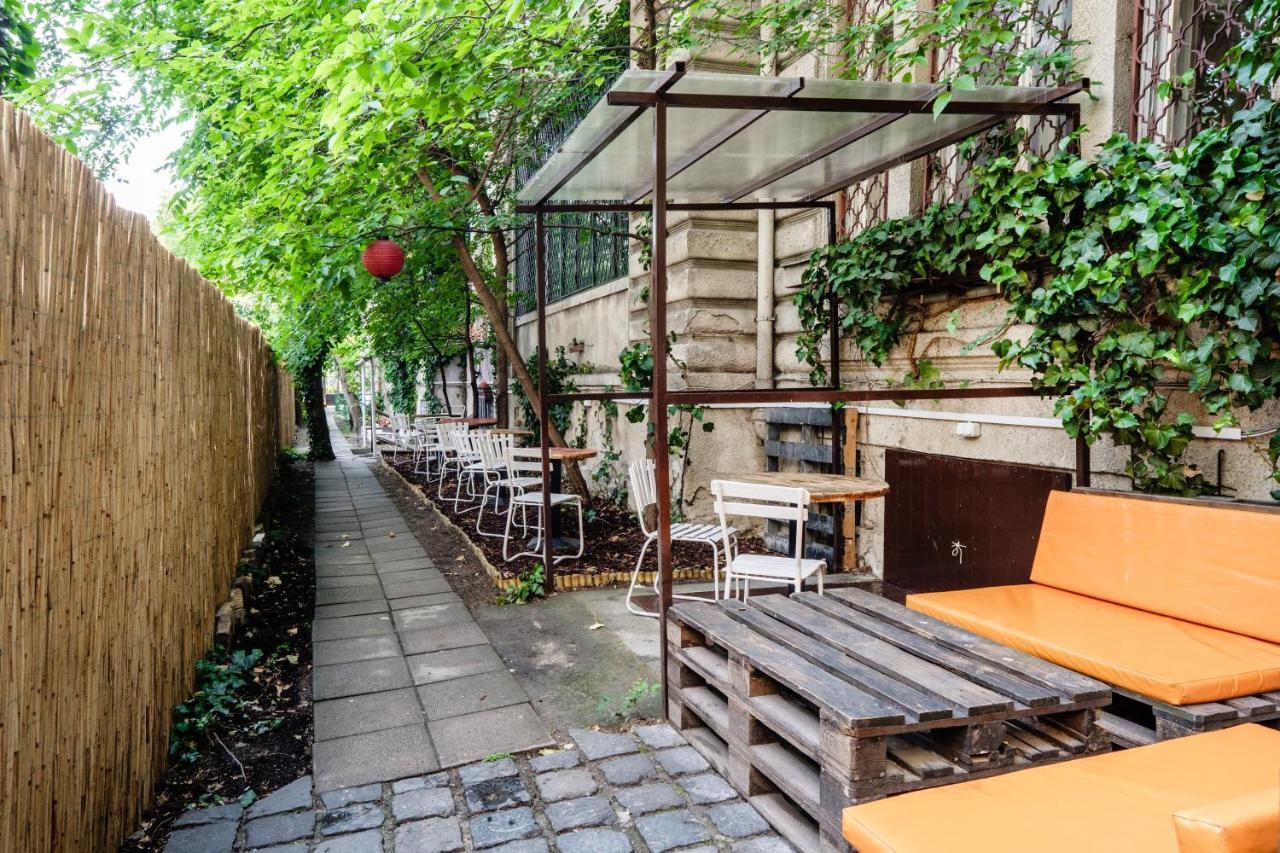 Baroque Hostel&Coworking Budapest Exterior foto