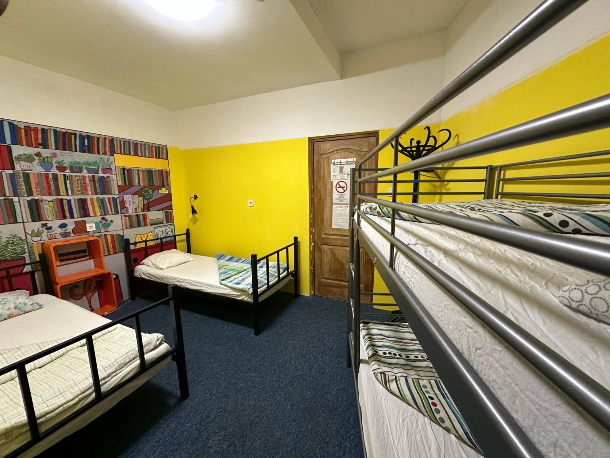 Baroque Hostel&Coworking Budapest Exterior foto