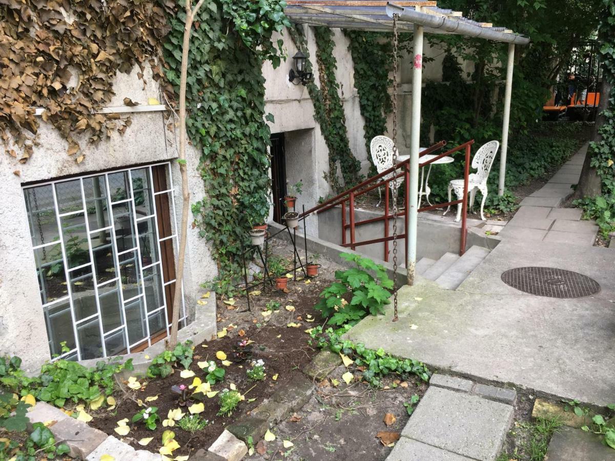 Baroque Hostel&Coworking Budapest Exterior foto
