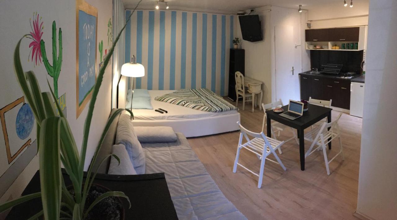 Baroque Hostel&Coworking Budapest Exterior foto